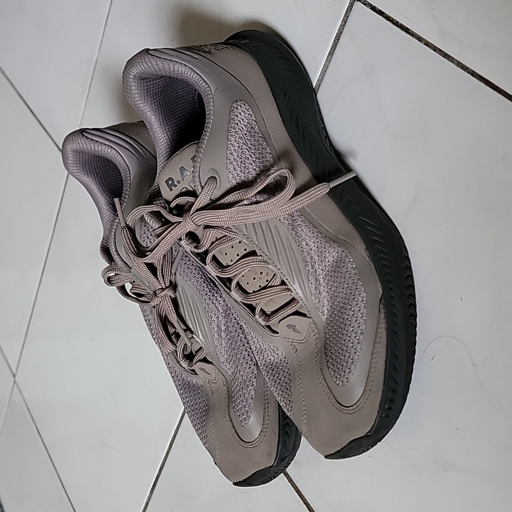 RAD ONE GLOBAL SHOE